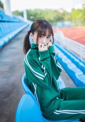 矿桥爸爸和女儿体检