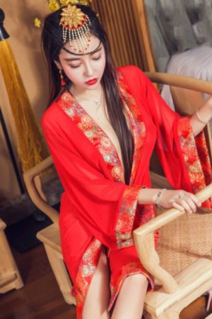 豪放女大兵电影