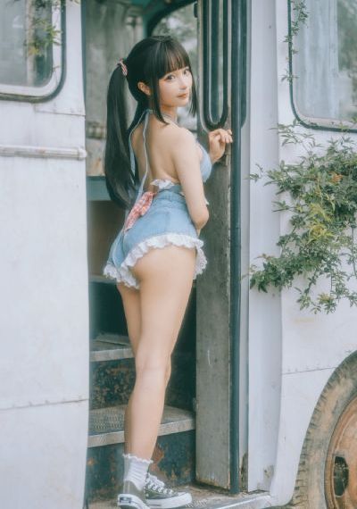 朋友的母亲在线看