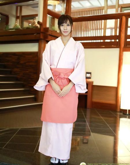 日韩精品视频免费专区在线播放