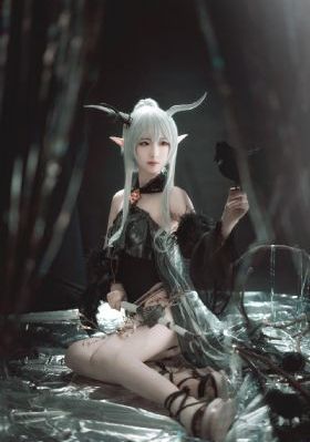 日本三人交xxx69 视频